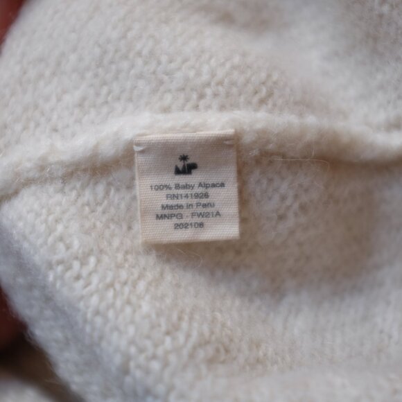 Misha and Puff alpaca sweater - Picture 6 of 6